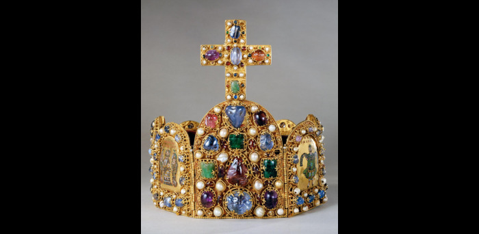 La couronne impériale du Saint Empire romain germanique – reconsidérée