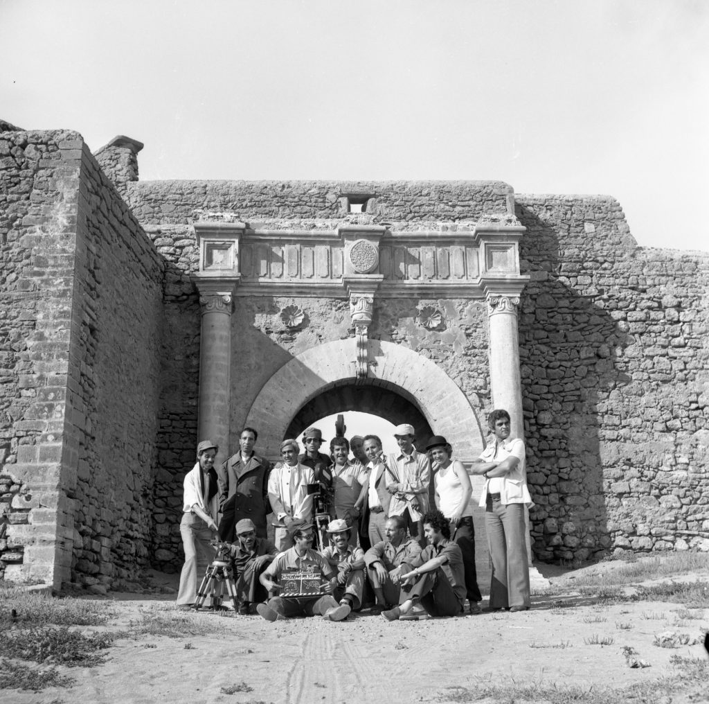 L’équipe du Mirage pendant le tournage, 1979. crédit : Archives Bouanani
