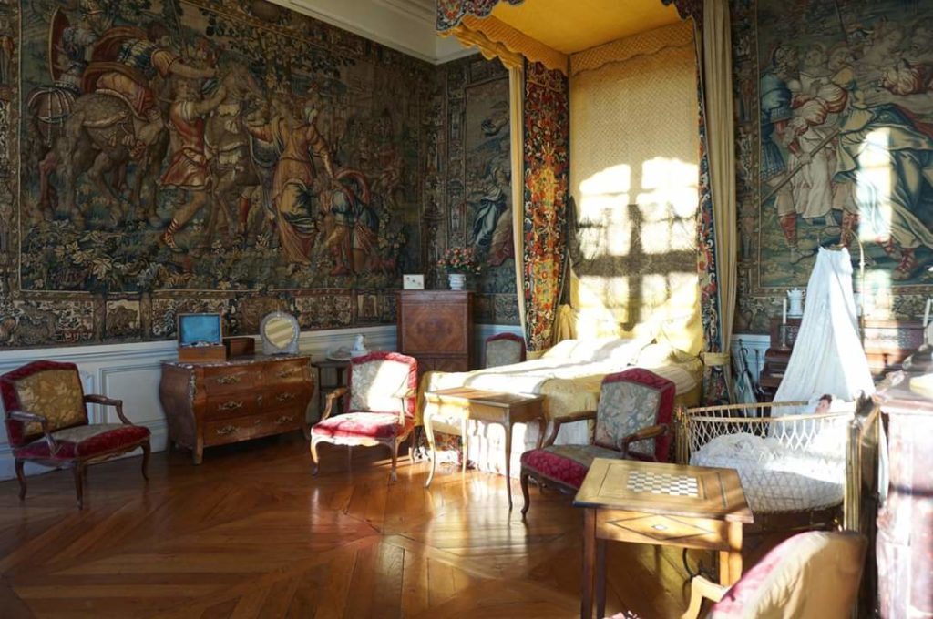 La protection des tapisseries du château de Merville