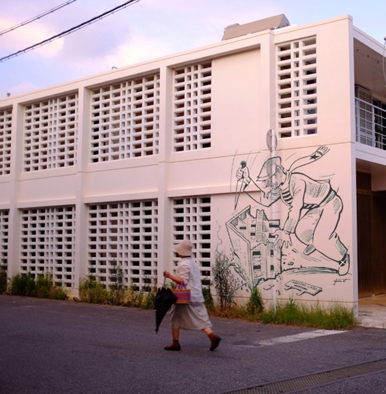 Des architectures climatiques ? Un chalet suisse et une maison japonaise